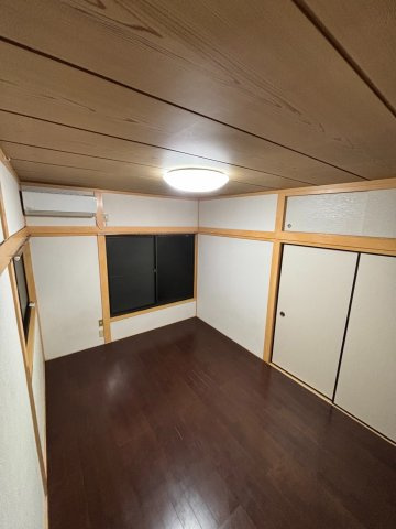 洋室6帖の天井です♪