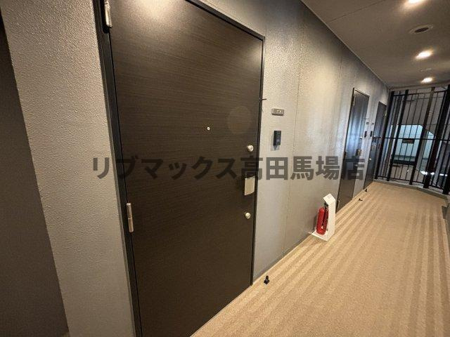 【玄関】プライムブリス東中野駅前