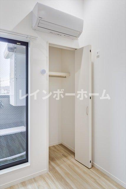 仲介手数料（賃料の1.10ヵ月）の50％OFF対象物件！の内装|明るい室内です