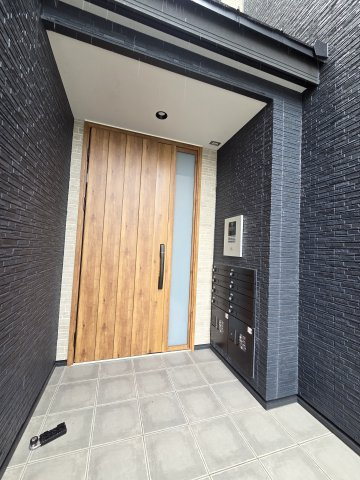 Ｅｄｇｅｍｏｍｅｎｔ泉町のエントランス