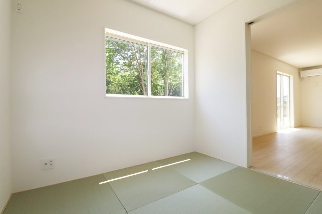 矢吹町小松第７　　　１号棟　　　善郷小学校、矢吹中学区の和室