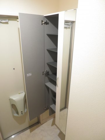 【玄関】