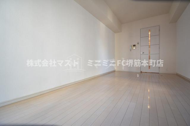 サムティ本町東レジックスの居間・リビング