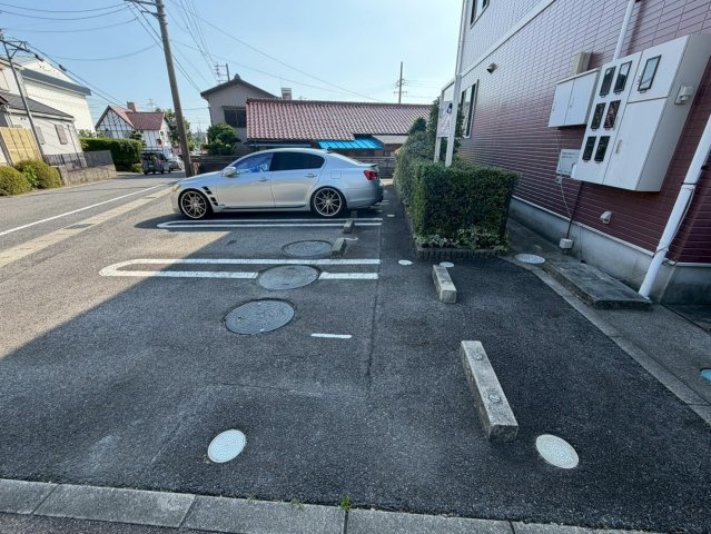 エンドレスハーモニーの駐車場