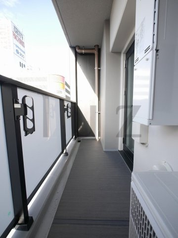 グランカーサ横濱石川町のバルコニー