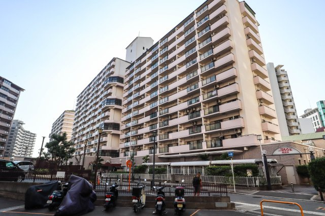 【外観】 | あべのマルシェ　東館 | あべのハルカス、キューズモールなど商業施設が徒歩圏内♪
