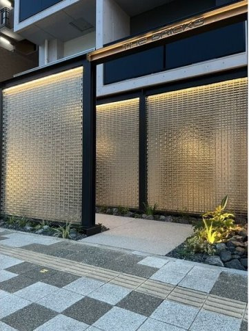 THE BRICKS(ザ ブリックス)のエントランス