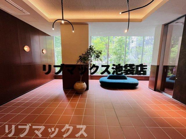【ロビー】パークアクシス池袋イースト 