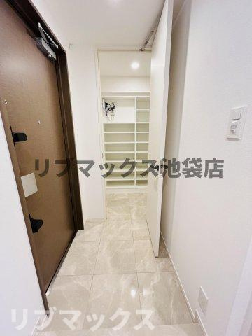 【玄関】パークアクシス池袋イースト 