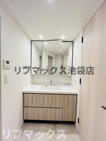 【洗面所】パークアクシス池袋イースト 