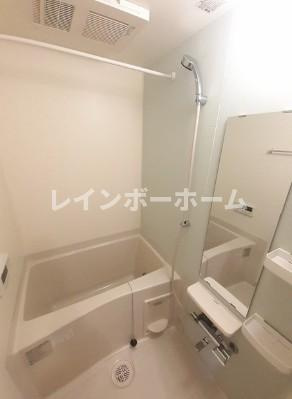 ラビット・イヤー・アイリスの浴室