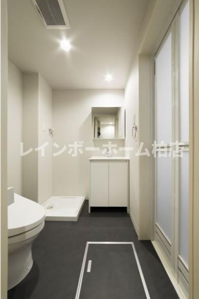 ルーチェ南流山の洗面所|シャンプードレッサーです
