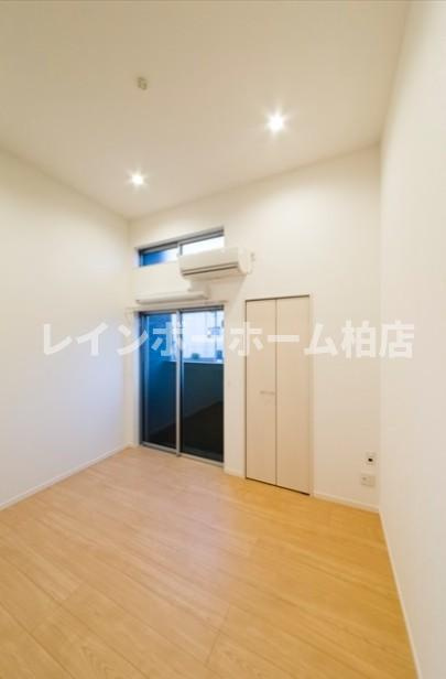 ルーチェ南流山の洋室|個人の部屋や寝室として使える洋室です