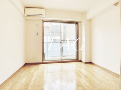 【居間・リビング】 | キバサンフラット | 洋室のお部屋です。
