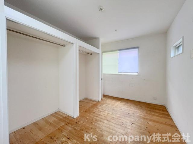 ■高座郡寒川町一之宮8丁目　中古戸建の子供部屋|2階洋室7.6帖◇ご家族のライフプランに合わせて2部屋に変更することが可能です◇