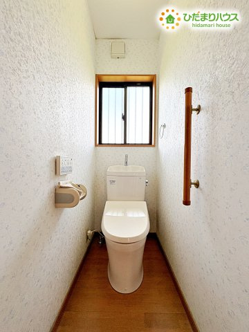 熊谷市上之　中古一戸建て　のトイレ|トイレは1F、2F共に完備！取り合いになることがありませんね！