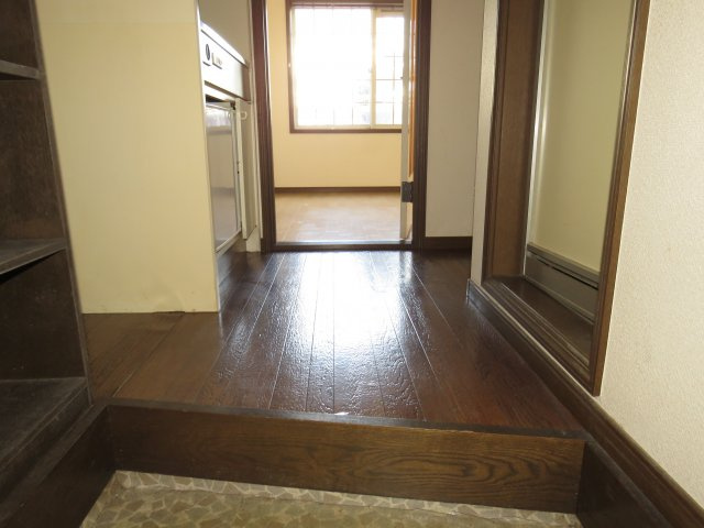 グリーンハイツ霞の玄関