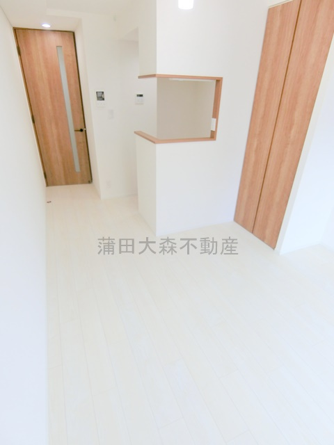 LUORE(ルオーレ千鳥町の居間・リビング