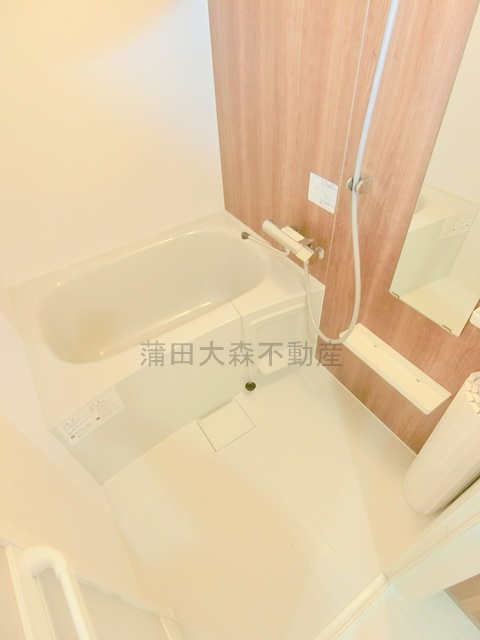 LUORE(ルオーレ千鳥町の浴室