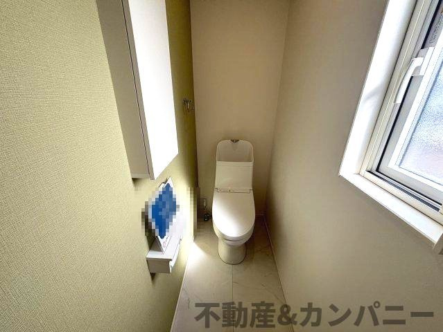 松山市高岡町2期5号地の中古戸建のトイレ|トイレも気になるポイント
