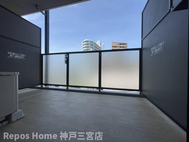 アプリーレ神戸元町のバルコニー