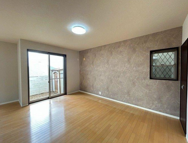 森北町7丁目　中古戸建の居間・リビング