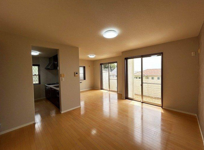 森北町7丁目　中古戸建の居間・リビング