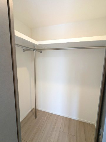 エスレジデンス新御徒町chiaroの収納|ウォークインクローゼット
