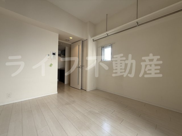 W-STYLE大阪城南の居間・リビング|こちらの居間で趣味の時間をお楽しみください