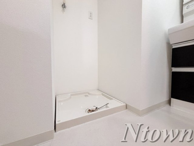 【設備】 | タウンコート御園 | 洗濯機置き場です