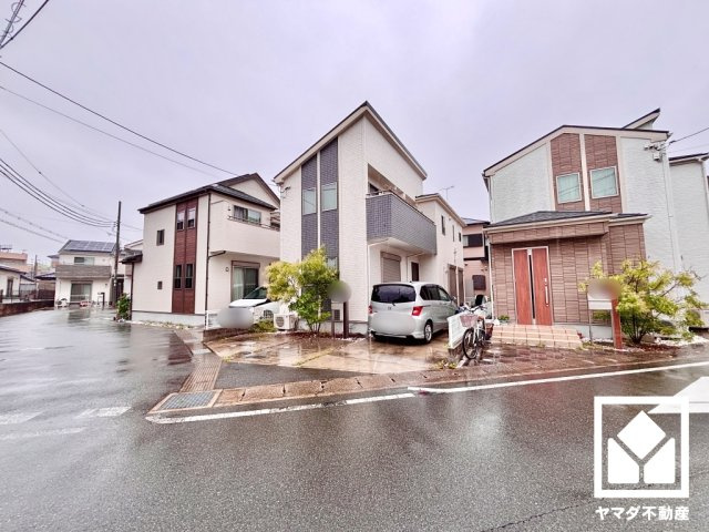 八幡市八幡砂田の外観