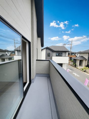三郷市　戸ケ崎1丁目　新築戸建　全4棟のバルコニー|お洗濯にも便利なバルコニー