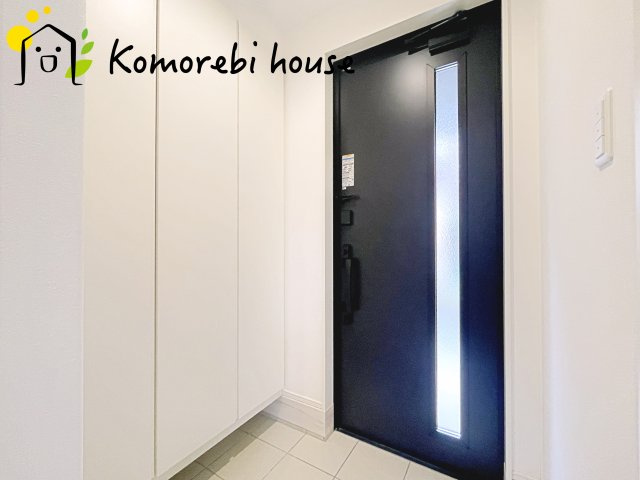 上尾市畔吉　新築一戸建ての玄関|毎日通る玄関はこちらです