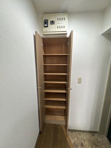 【玄関】