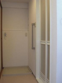 【設備】 | ティアヴェール | 室内洗濯機置き場。