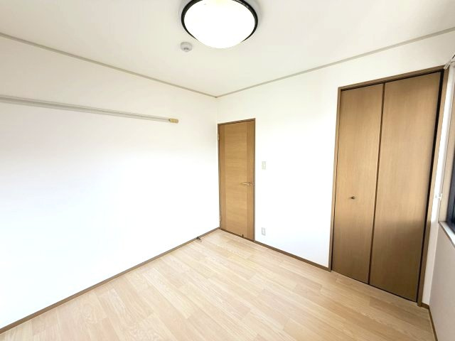 セジュール魚崎の洋室