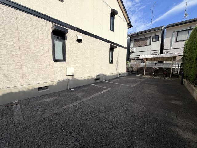 セジュール魚崎の駐車場