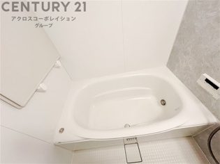 ユニットバスは省スペースでありながら、シンプルな設計と使いやすさを備え、簡便なメンテナンスが可能です。