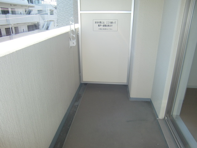 エル・セレーノ石屋川のバルコニー