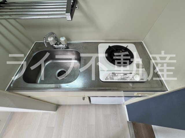 SENSE COURT森ノ宮のキッチン|コンパクトなキッチンで掃除もラクラク