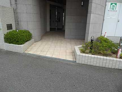 サンシティ可部中央の庭