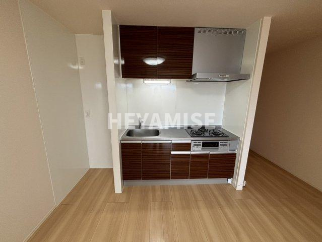 メゾン・ラ・パトリアKのキッチン|※室内画像は別部屋のもの※現況を優先します※
