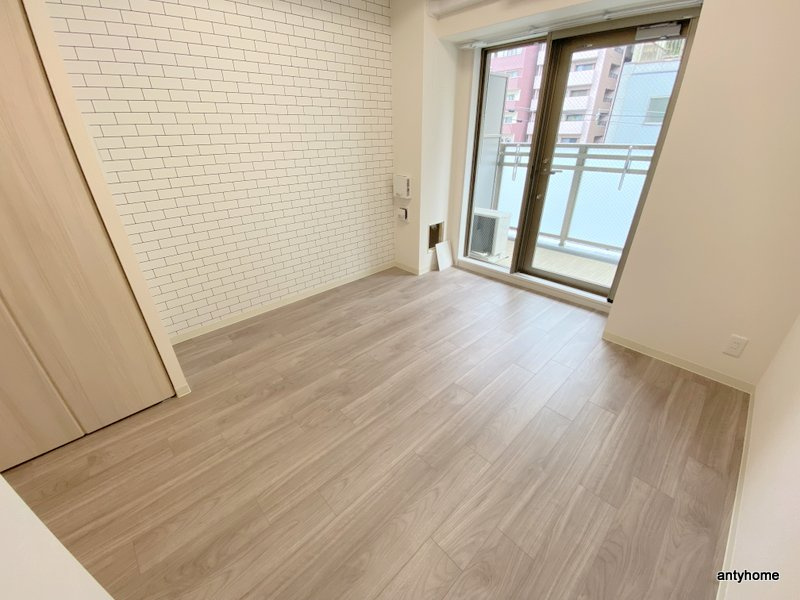 プレサンス松屋町ヴィゴラス 仲介手数料無料の寝室