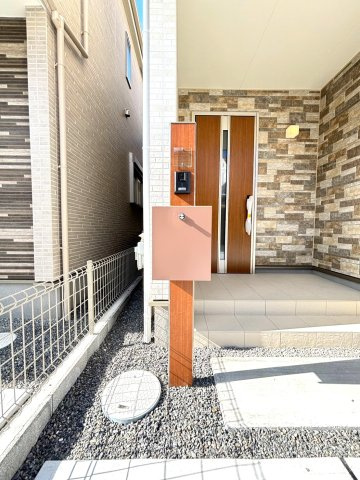 静岡市葵区田町７期　新築戸建　全７棟　G号棟のその他|ブラウンのおしゃれなポスト