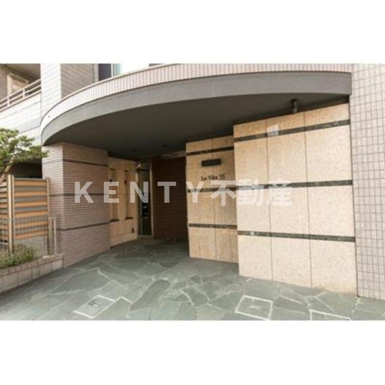 【エントランス】 | ラ・ヴィータ３５ | 建物の内部です