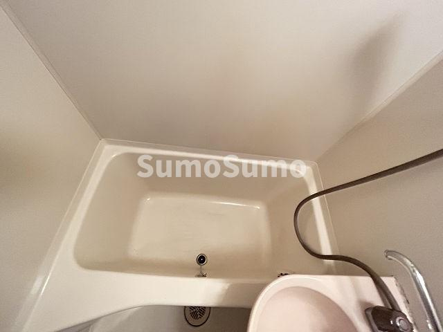 キューブ東塚口の浴室