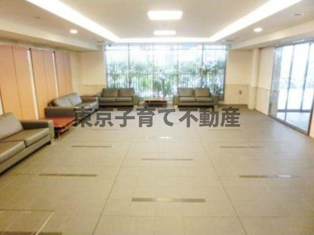 パークキューブ浅草田原町のロビー