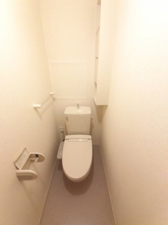 【トイレ】 | フランベル | コンパクトで使いやすいトイレです