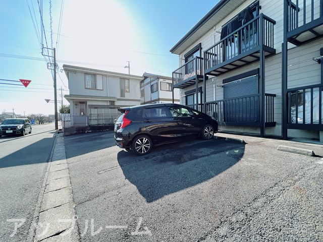 サン・friends大手の駐車場