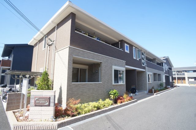 橿原市東坊城町のアパート